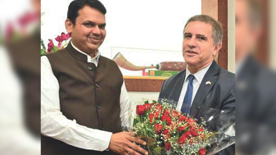 Chief Minister Fadnavis with Israel’s Ambassdor Daniel Carmon